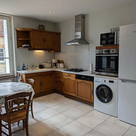 Gite Champetre A Mareau-Aux-Pres: Terrasse, Jardin, Et Confort Pour 6 Personnes - Fr-1-590-140 Exterior foto